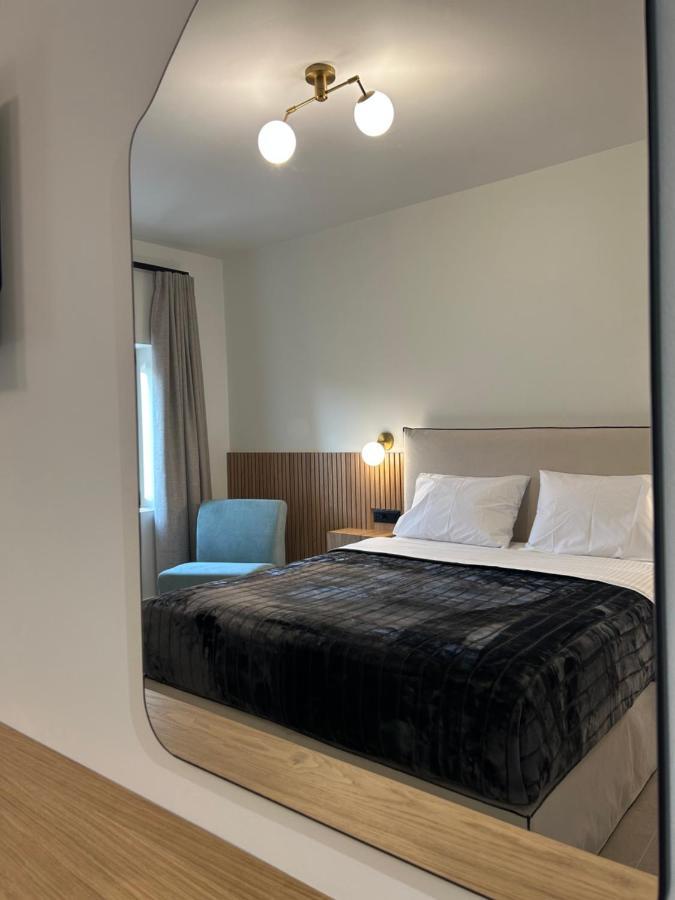 Piedra Luxury Apartments Nafplio Ngoại thất bức ảnh